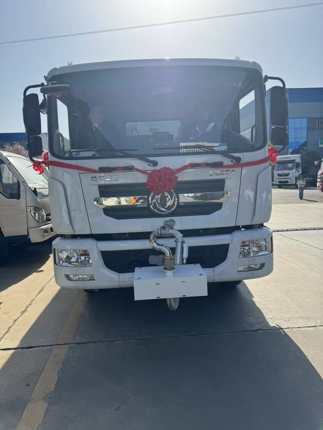 恭喜【安徽趙總】喜提灑水車(chē)